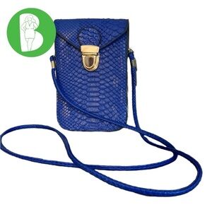 BLUE FAUX LEATHER SNAKESKIN-EMBOSSED SMALL CROSSBODY WALLET BAG